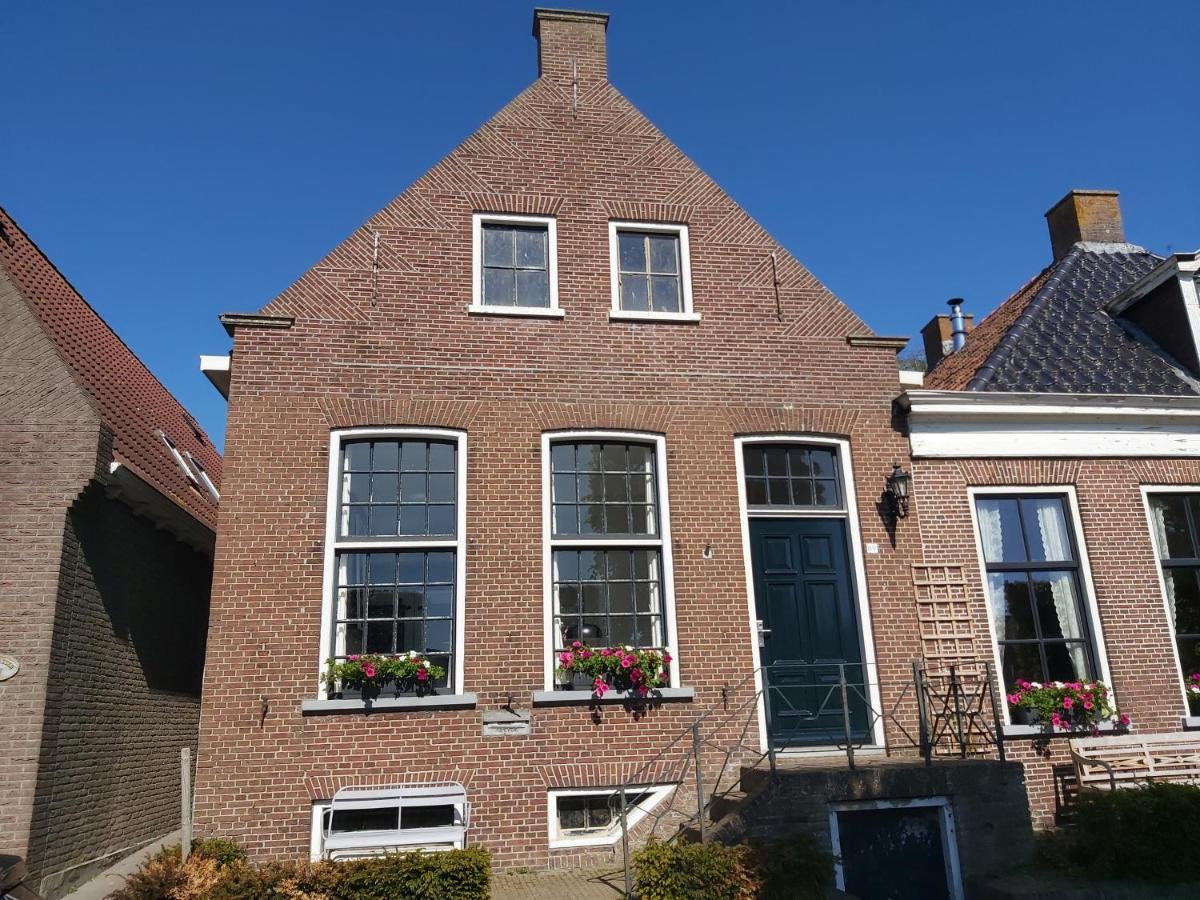 De Wachtkaemer In De Olde Banck Stavoren Luaran gambar